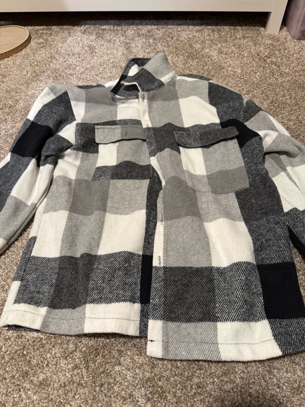 SHEIN Black & Gray Plaid Lightweight Shacket